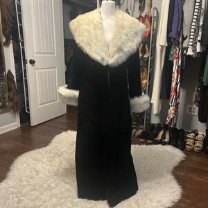 Luxurious Black and Cream leather coat